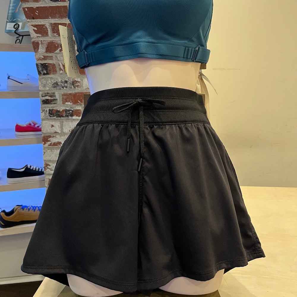 The North Face Flash Dry Medium Black Shorts